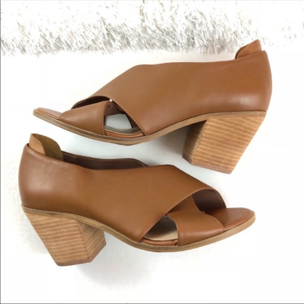 New Kelsi Dagger Brown Tan Open Toe Bootie 9.5